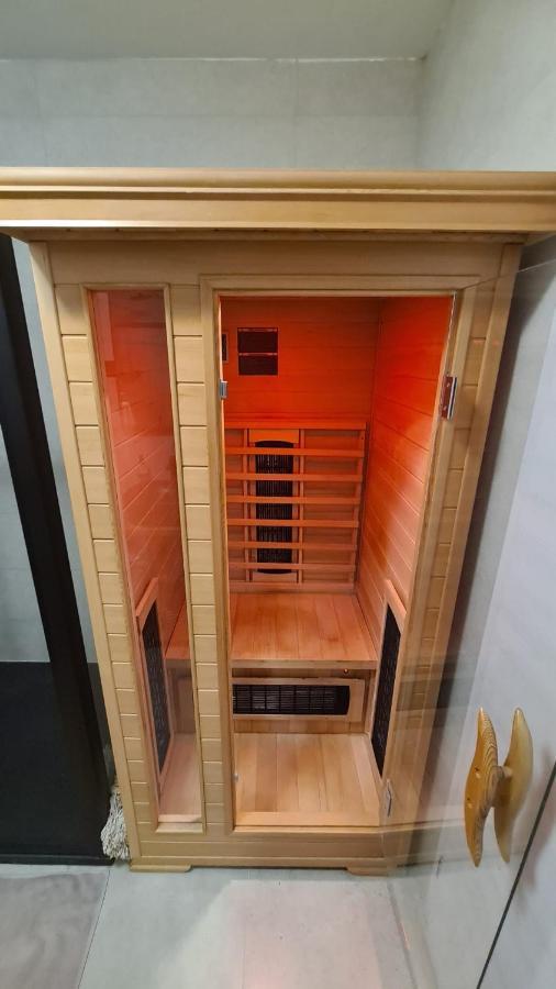 Apartment With Sauna In City Centre Spalato Esterno foto
